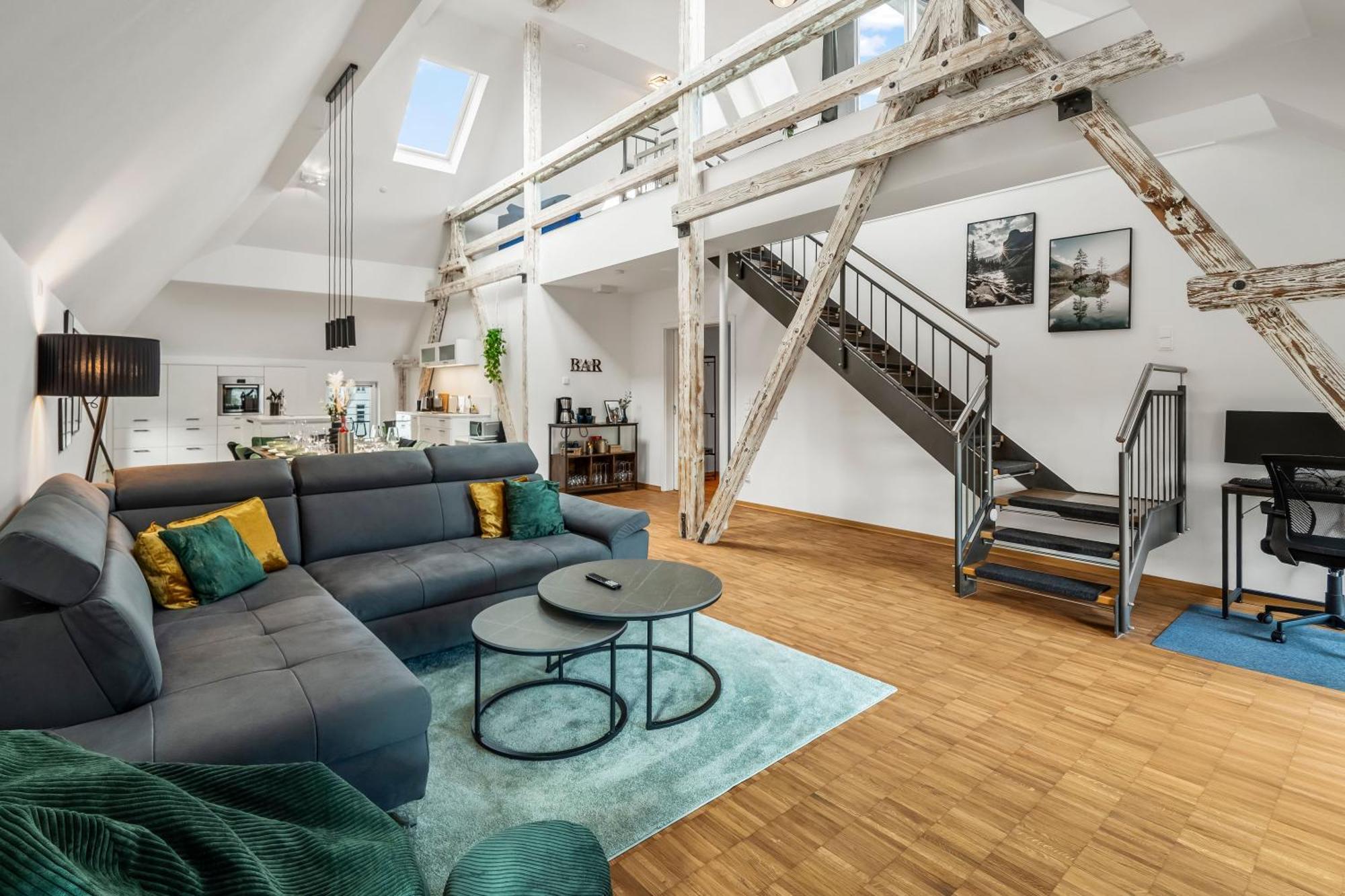 Dnd Design Loft I 170Qm I Parken I Balkon I Workstation I Netflix I Kaffee I Waschmaschine I Trockner I Xbox I Ausblick Διαμέρισμα Βίρτσμπουργκ Εξωτερικό φωτογραφία