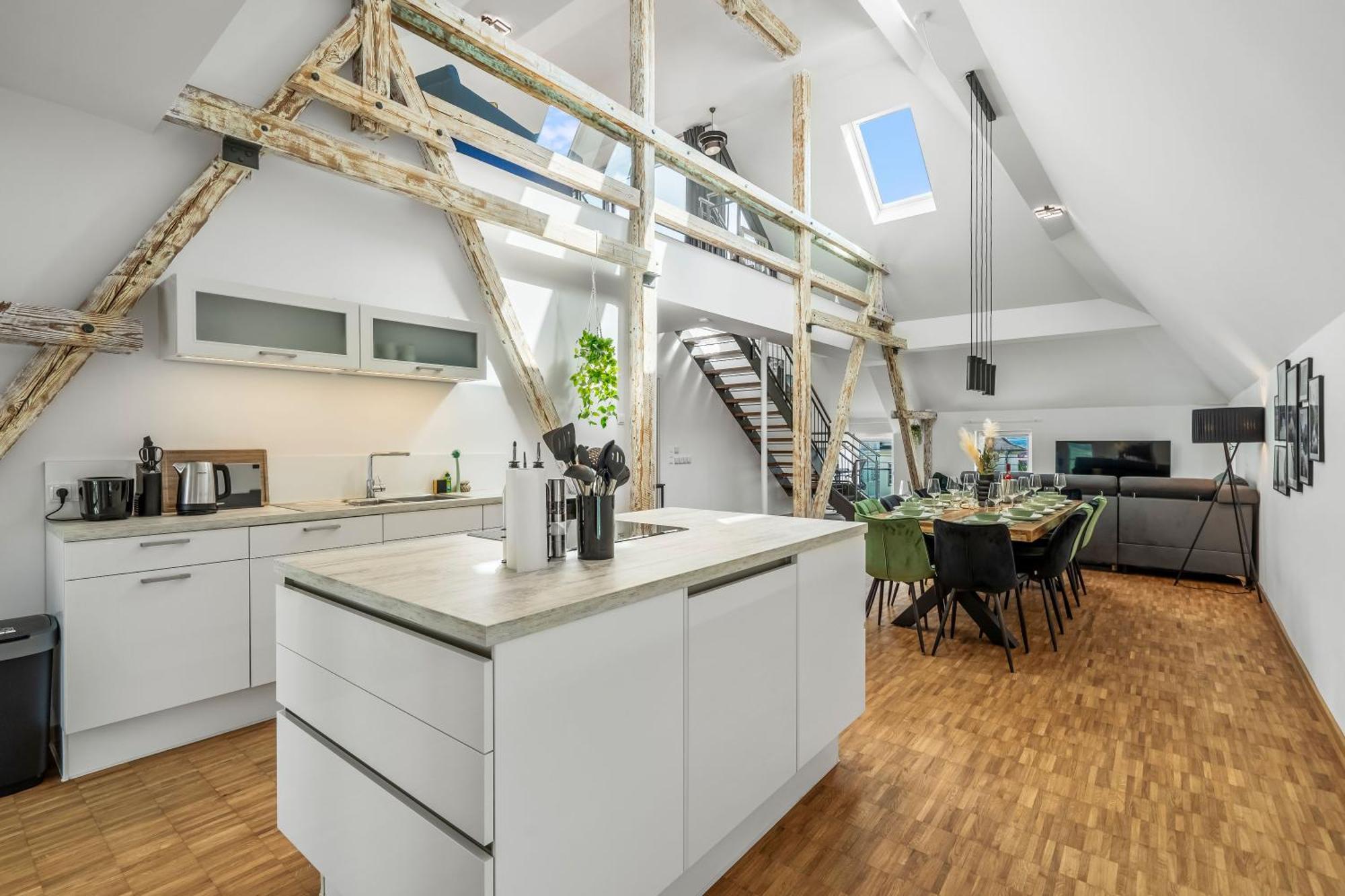 Dnd Design Loft I 170Qm I Parken I Balkon I Workstation I Netflix I Kaffee I Waschmaschine I Trockner I Xbox I Ausblick Διαμέρισμα Βίρτσμπουργκ Εξωτερικό φωτογραφία
